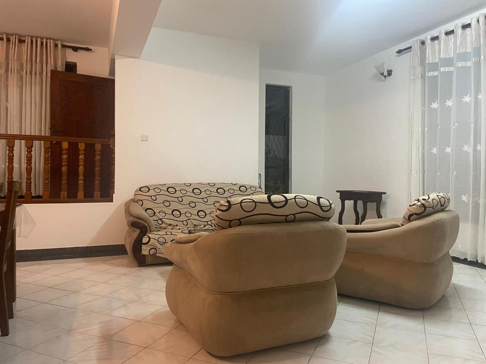 Mila Boutique Airport Hotel Seeduwa Kültér fotó
